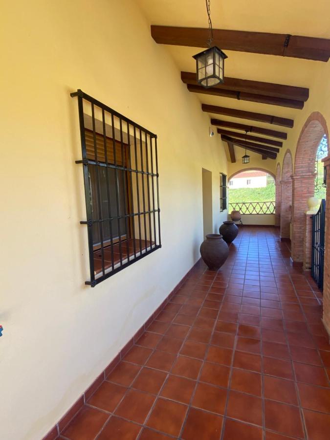Casa Rural Montes De Trigo 赫雷斯德洛斯卡瓦列罗斯 外观 照片