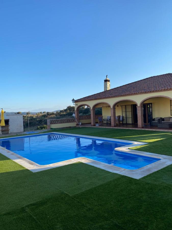 Casa Rural Montes De Trigo 赫雷斯德洛斯卡瓦列罗斯 外观 照片